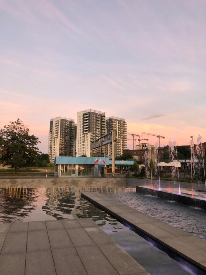 Walowa Tower Apartments غدانسك المظهر الخارجي الصورة